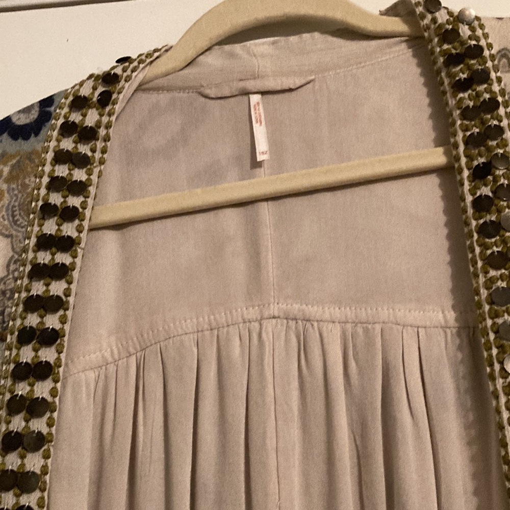 Free People ,  Beige, and Blue Women's Kimono - Picture 2 of 14